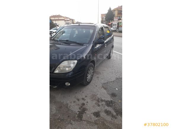 Sahibinden Renault Scenic 1.6 RXE 2001 Model  360.000 km Lacivert