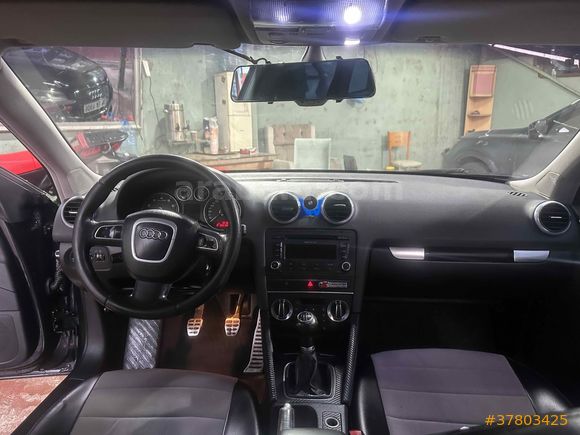 Sahibinden Audi A3 Sportback 1.6 Attraction 2010 Model  265.000 km Siyah