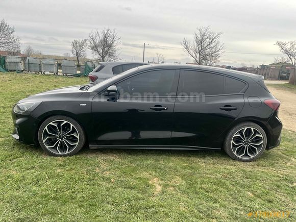 Sahibinden Ford Focus 1.5 TDCi ST Line 2018 Model 