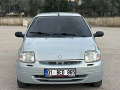 Emsalsiz Temizlikte Klimalı 1.4 Clio RNA