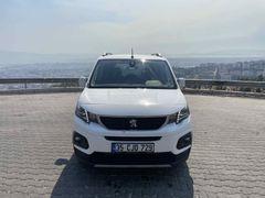 Sahibinden Peugeot Rifter 1.5 BlueHDI Allure 2019 Model  106.000 km Beyaz