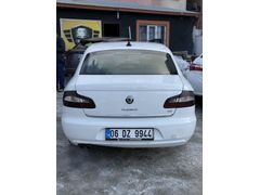 Sahibinden Skoda SuperB 1.6 TDI Elegance 2013 Model  205.000 km Beyaz