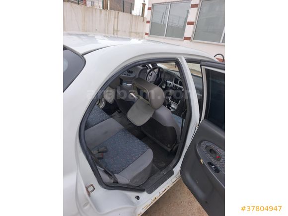 Sahibinden Kia Sephia 1.5 LS 2000 Model  koltuklarda TV sistemi  Android multimedya 1.5 doch motor araba yükseltmek için satıyorum