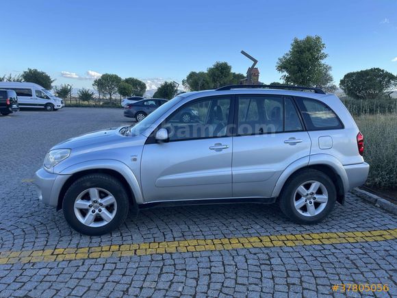 Sahibinden Toyota RAV4 2.0 2005 Model 