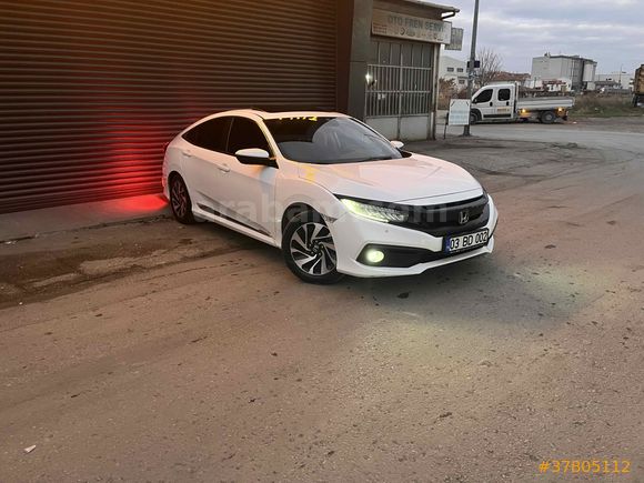 BOYASIZ-DEĞİŞENSİZ 2019 MAKYAJLI KASA HONDA CİVİC