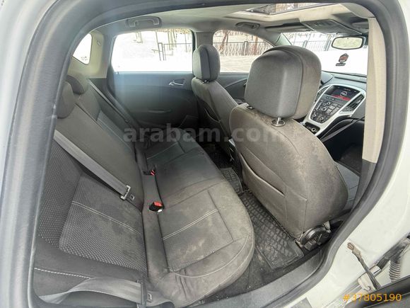 Galeriden Opel Astra 1.4 T Cosmo 2015 Model Kars