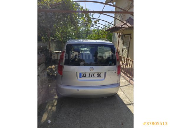 Sahibinden Skoda Roomster 1.4 Style 2009 Model