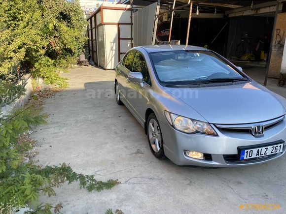 Sahibinden Honda Civic 1.6 Premium 2007 Model  280.000 km Gri (Gümüş)