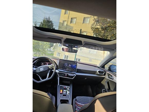 Sahibinden Seat Leon 1.5 eHybrid FR 2025 Model  10.000 km Siyah