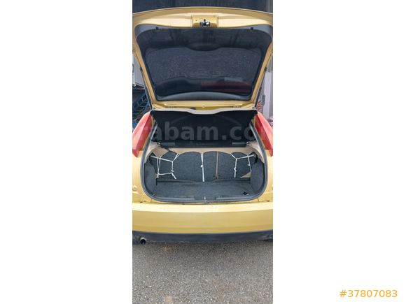 Sahibinden Ford Focus 1.6 Ghia 2000 Model