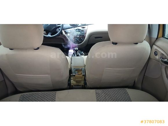 Sahibinden Ford Focus 1.6 Ghia 2000 Model