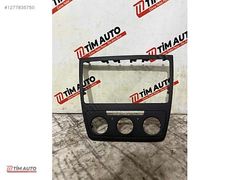 SKODA YETİ TEYP ÇERÇEVESİ 5L0858069 G