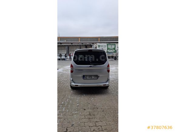Sahibinden Ford Tourneo Courier 1.6 TDCi Titanium Plus 2015 Model