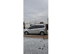 Sahibinden Ford Tourneo Courier 1.6 TDCi Titanium Plus 2015 Model