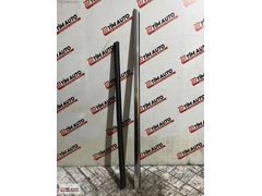 W176 A SERİSİ SOL ÖN KAPI CAM FİTİLİ NİKELAJLI A1767250082