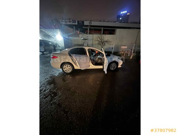 Sahibinden Renault Fluence 1.5 dCi Touch 2016 Model 
