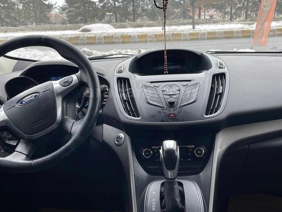 ÇELİK MOTORS DÜŞÜK KM KUGA