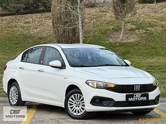 DST MOTORS'DAN İLK EL KUSURSUZ-BAKIMLI FİAT EGEA 1.4 FİRE EASY