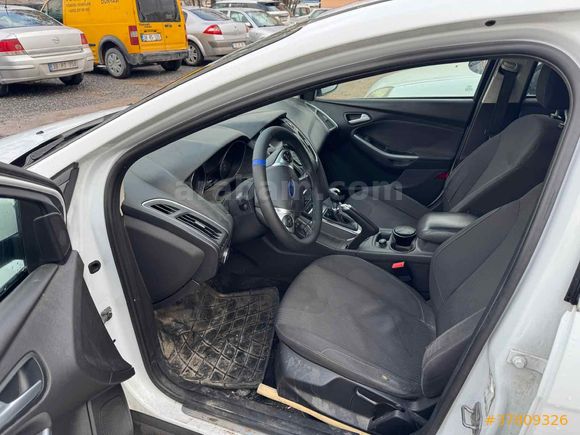 Sahibinden Ford Focus 1.6 TDCi Titanium 2013 Model 