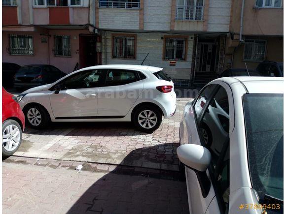 Sahibinden Renault Clio 1.0 SCe Joy 2023 Model