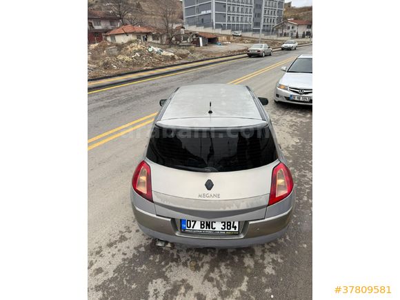Sahibinden Renault Megane 1.6 Authentique 2005 Model