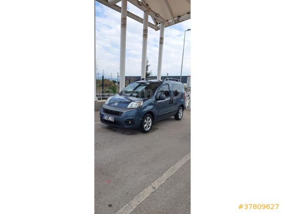 Sahibinden Fiat Fiorino Combi 1.3 Multijet 100. Yıl Özel Seri 2023 Model Antalya 66.000 km Mavi
