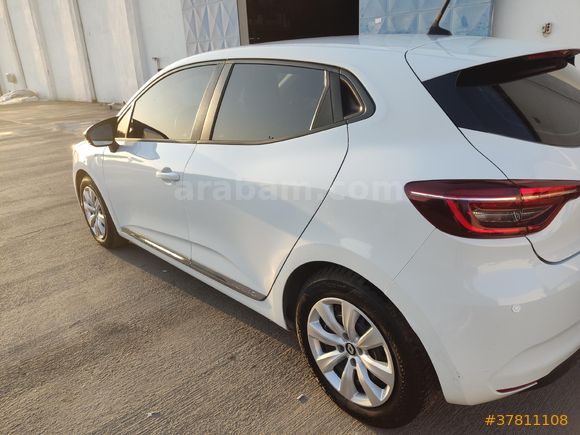 Sahibinden Renault Clio 1.0 TCe Joy 2022 Model