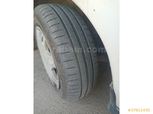 Sahibinden Mitsubishi Carisma 1.6 GLX 2000 Model