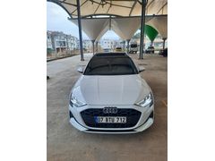 Sahibinden Audi A3 Sportback 35 TFSI Advanced 2024 Model  18.000 km Beyaz