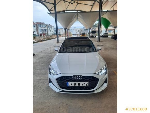 Sahibinden Audi A3 Sportback 35 TFSI Advanced 2024 Model  18.000 km Beyaz