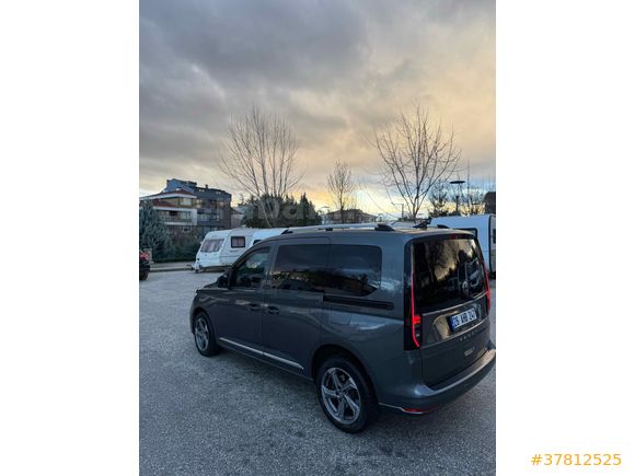 Sahibinden Volkswagen Caddy 2.0 TDI Style 2024 Model  23.150 km Gri (metalik)