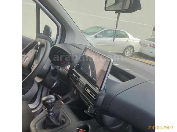 Sahibinden Opel Combo 1.5 CDTI Elegance 2023 Model İstanbul