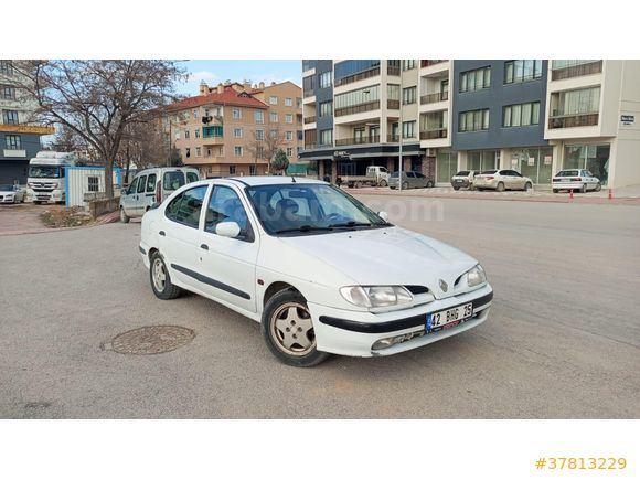 Sahibinden Renault Megane 2.0 RXT 1998 Model