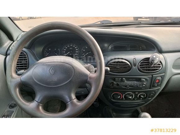 Sahibinden Renault Megane 2.0 RXT 1998 Model