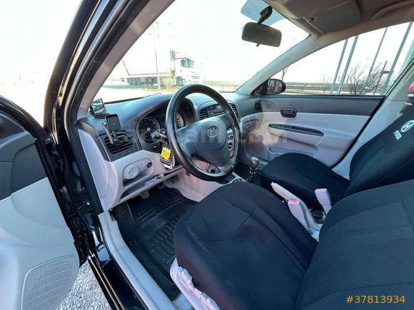 Sahibinden Hyundai Accent Era 1.4 team 2012 Model