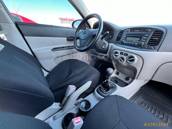 Sahibinden Hyundai Accent Era 1.4 team 2012 Model