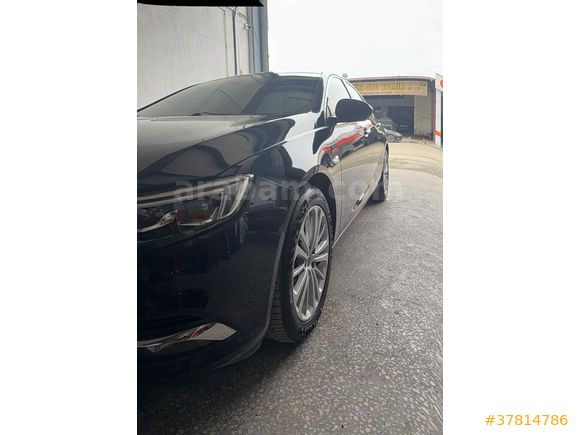 Sahibinden Opel Insignia 1.6 CDTI Grand Sport Excellence 2017 Model 
2018 cıkışlı hayalet ekran 
 