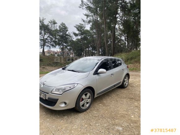 Sahibinden Renault Megane 1.5 dCi Privilege 2010 Model Antalya 247.000 km Gri