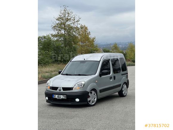 Sahibinden Renault Kangoo Multix 1.5 dCi Authentique 2006 Model 