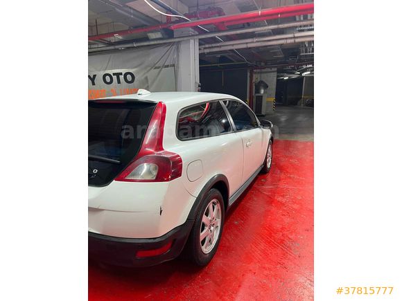 Sahibinden Volvo C30 1.6 D 2009 Model 