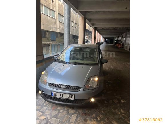 Sahibinden Ford Fiesta 1.4 TDCi Comfort 2006 Model 