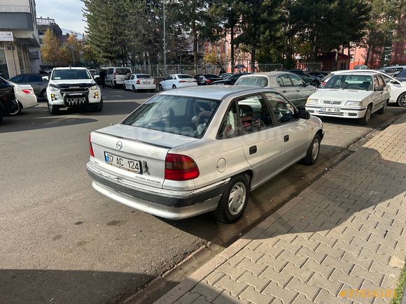 Sahibinden Opel Astra 1.4 Classic 2000 Model 