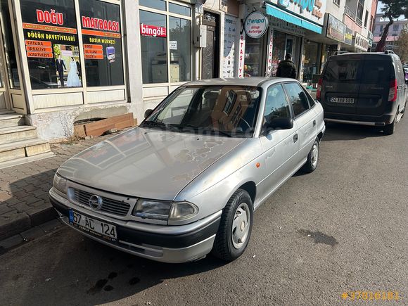 Sahibinden Opel Astra 1.4 Classic 2000 Model 