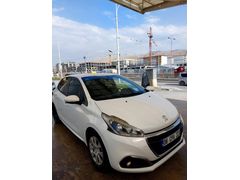 Sahibinden Peugeot 208 1.4 HDi Active 2015 Model