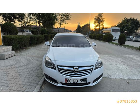 Sahibinden Opel Insignia 1.4 T Edition Elegance 2015 Model  203.000 km Beyaz