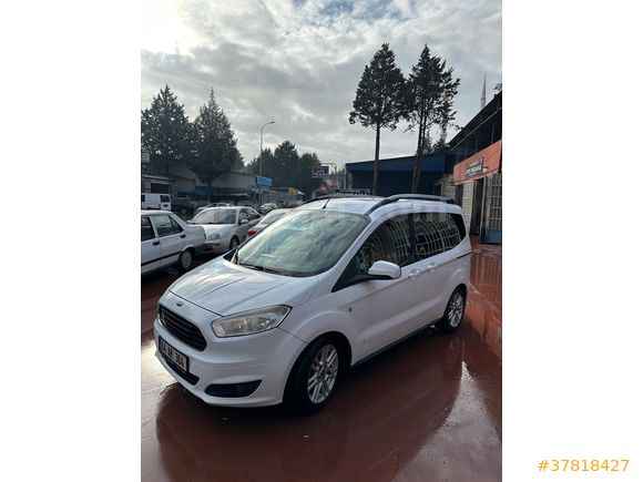 Sahibinden Ford Tourneo Courier 1.5 TDCi Titanium 2018 Model