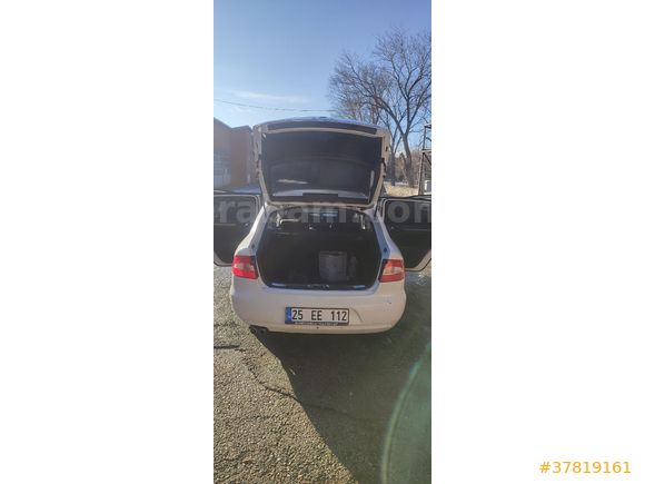 Sahibinden Skoda SuperB 1.6 TDI Active 2012 Model
