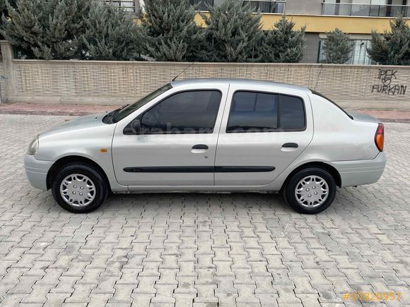 SM OTOMOTİV Renault Clio 1.4 RNA 2000 Model Konya