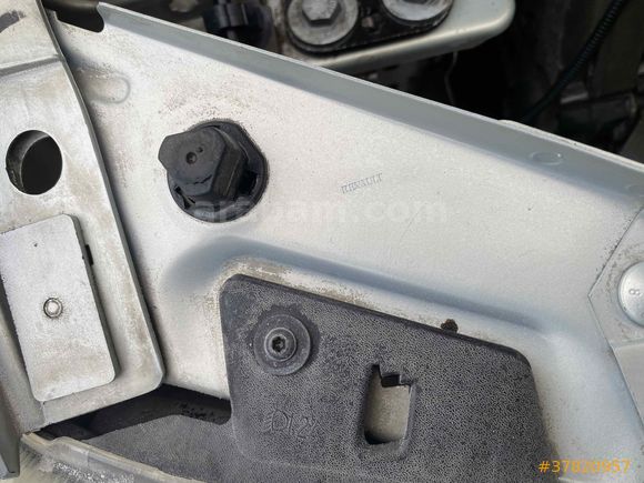 SM OTOMOTİV Renault Clio 1.4 RNA 2000 Model Konya