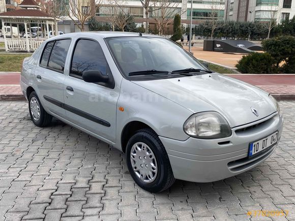 SM OTOMOTİV Renault Clio 1.4 RNA 2000 Model Konya